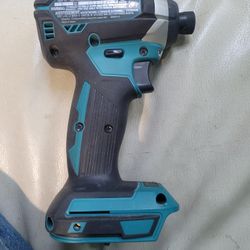 18 V Makita Driver Gun