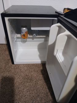 Mini fridge