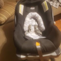 Chicco Keyfit Baby Car Seat 