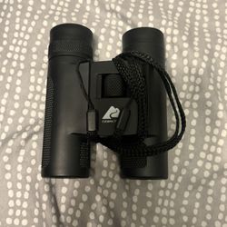 Binoculars 