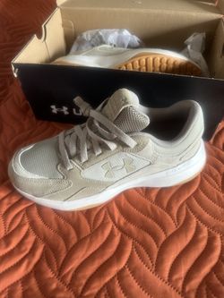 Under Armour, Tennis Shoe
