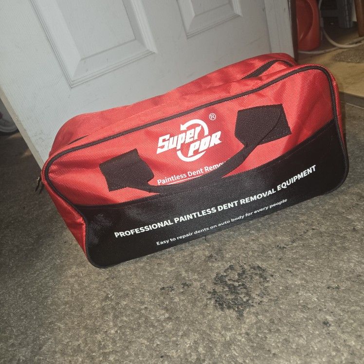 Super PDR
PROFESSIONAL PAINTLESS DENT REMOVAL