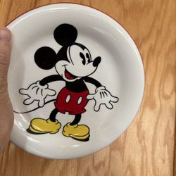 7” Collectible Disney Plate Mickey Mouse