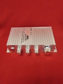 Like New 580 W Max Music Power Hi-Fi Stereo Mosfet Amplifier WM-333