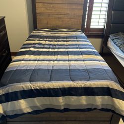 Twin Bed 