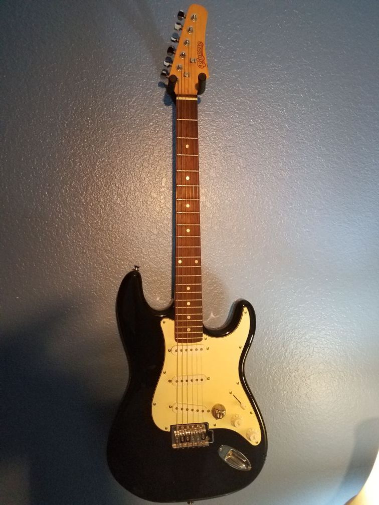 Vintage rare Pignose Strat electric guitar