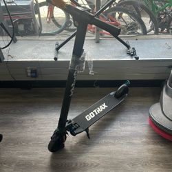 GoTrax Electric Scooter