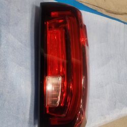 2021 Sierra Slt Led Taillight