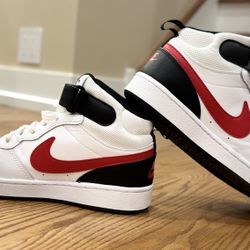Nike Boys 