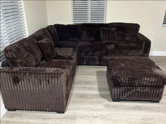 NEW SECTIONAL SOFA
