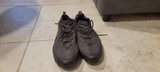 Nike Air VaporMax Flyknit Sneakers Triple Black