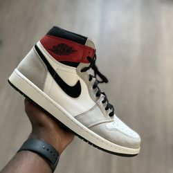 Air Jordan 1 Retro High OG “Light Smoke Grey Size 11 