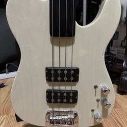 1992  G&L ASAT Fretless Bass Guitar Made In The USA