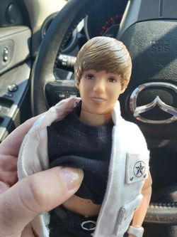 Singing justin doll
