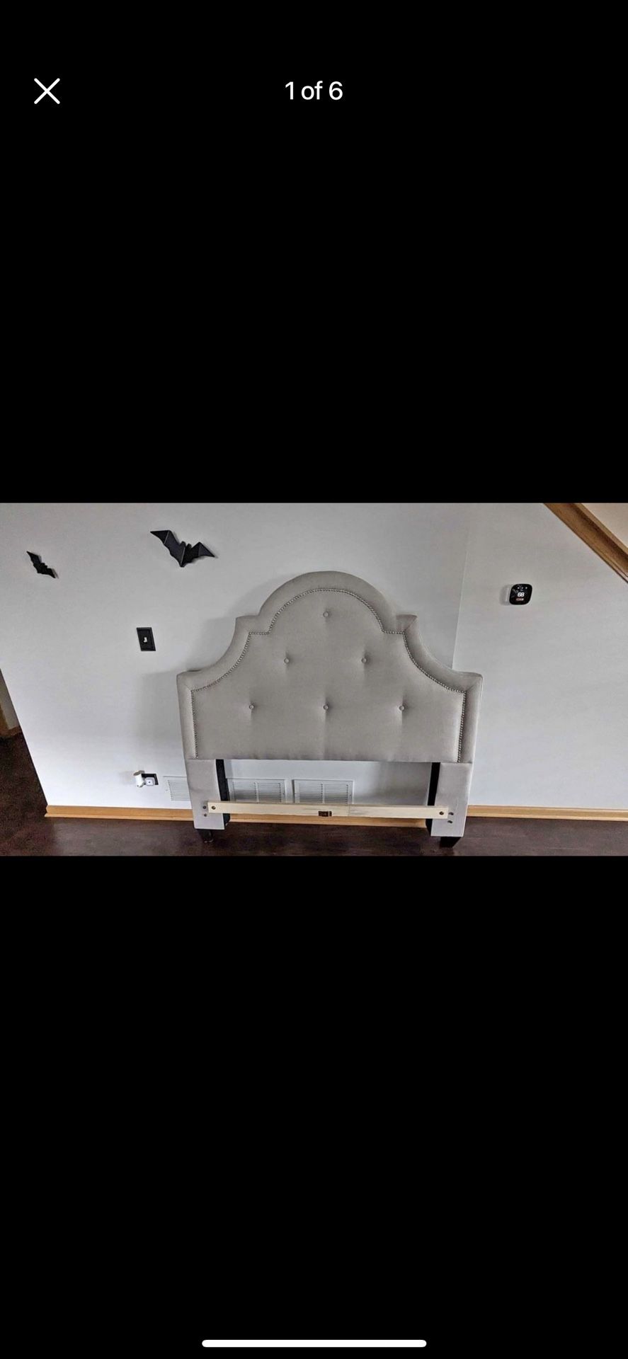 Bed set with side tables