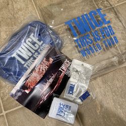 TWICE VIP gift package