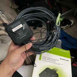 IOGEAR 2-Port USB DisplayPort Cable KVM Switch - 2 Computer(s) - 1 Local User(s) - 4096 x 2160 - 2 x USB - 1 x DisplayPort