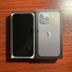 iPhone 13 Pro - 256GB - Unlocked - Mint Condition