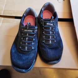 Women's Tennis Shoes 