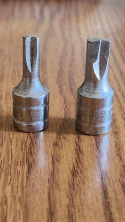 Snap -On Bow Tie Sockets