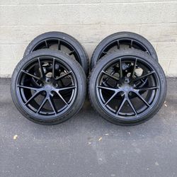 5x112 19in Aodhan Wheels & Tires (245/40/19) 