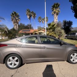 2013 Hyundai Elantra