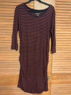 Maternity Dress - Size Large - Black/Maroon long sleeve