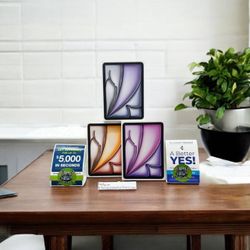 6533574 13” Apple iPad Air M2 Chip WiFi 128gb latest model 