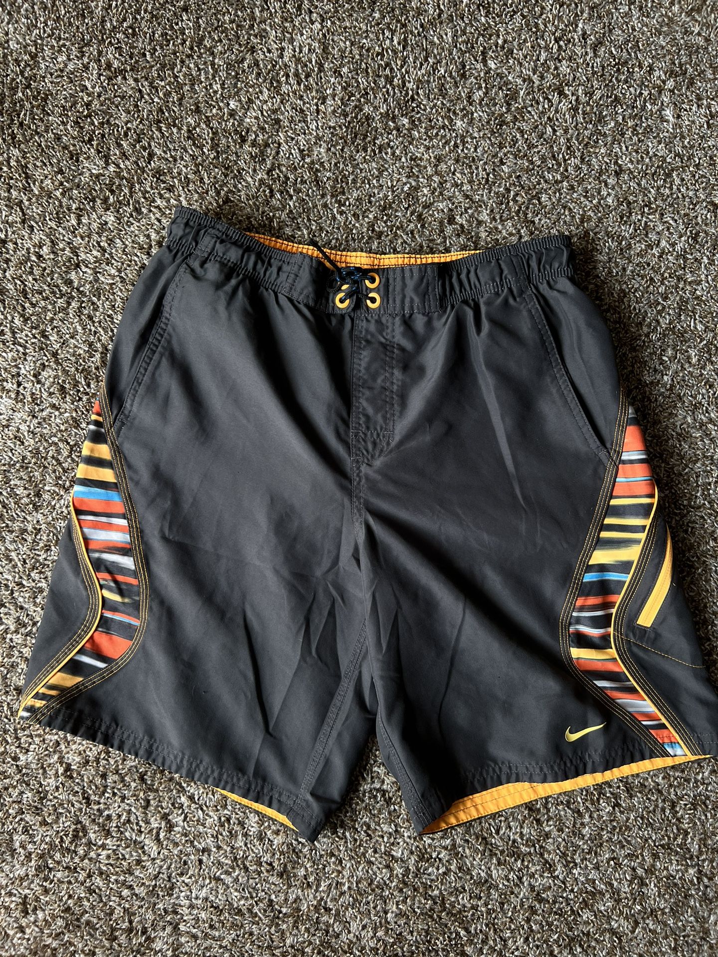 NIKE Swoosh Swim Suit Trunks Shorts Mens Charcoal Gray Orange Mesh Lined Small