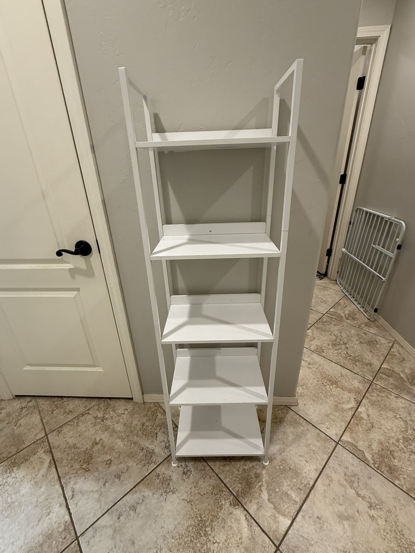 Tier White Ladder Shelf, Ladder Bookshelf