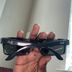 Black Ray Bans