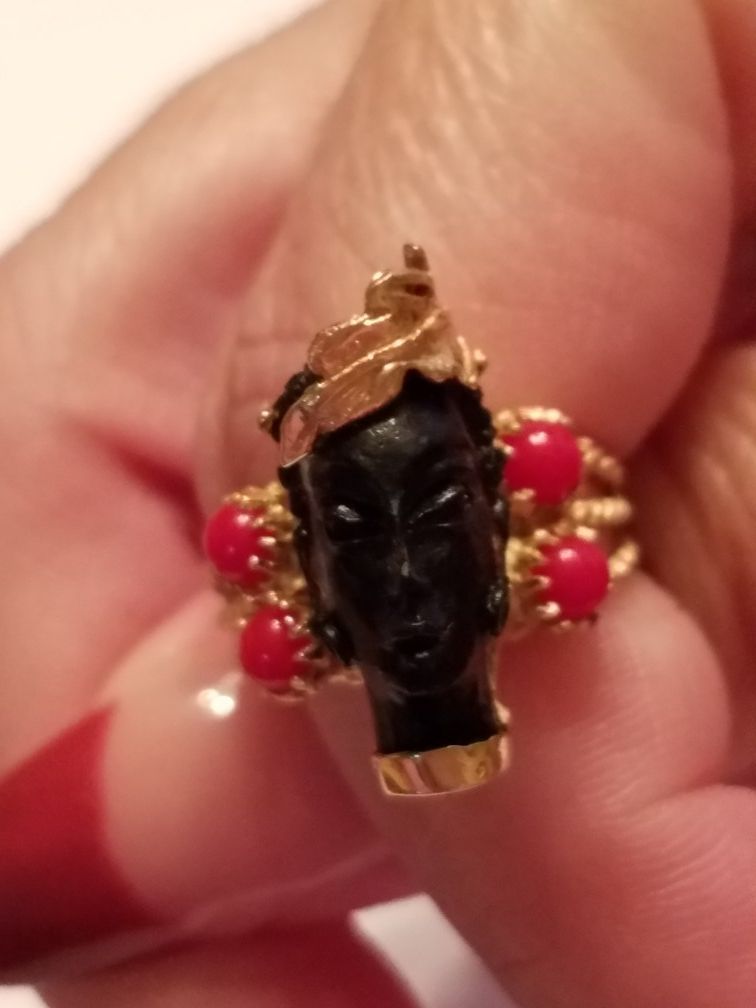 Azabache 14k Gold Ring New..