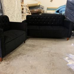 $799 Brand New Sofa And Loveseat Set (read description)