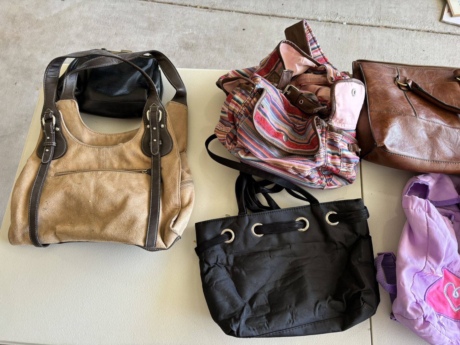 Handbags And Purses (coach, St. John’s bay, Mellow)