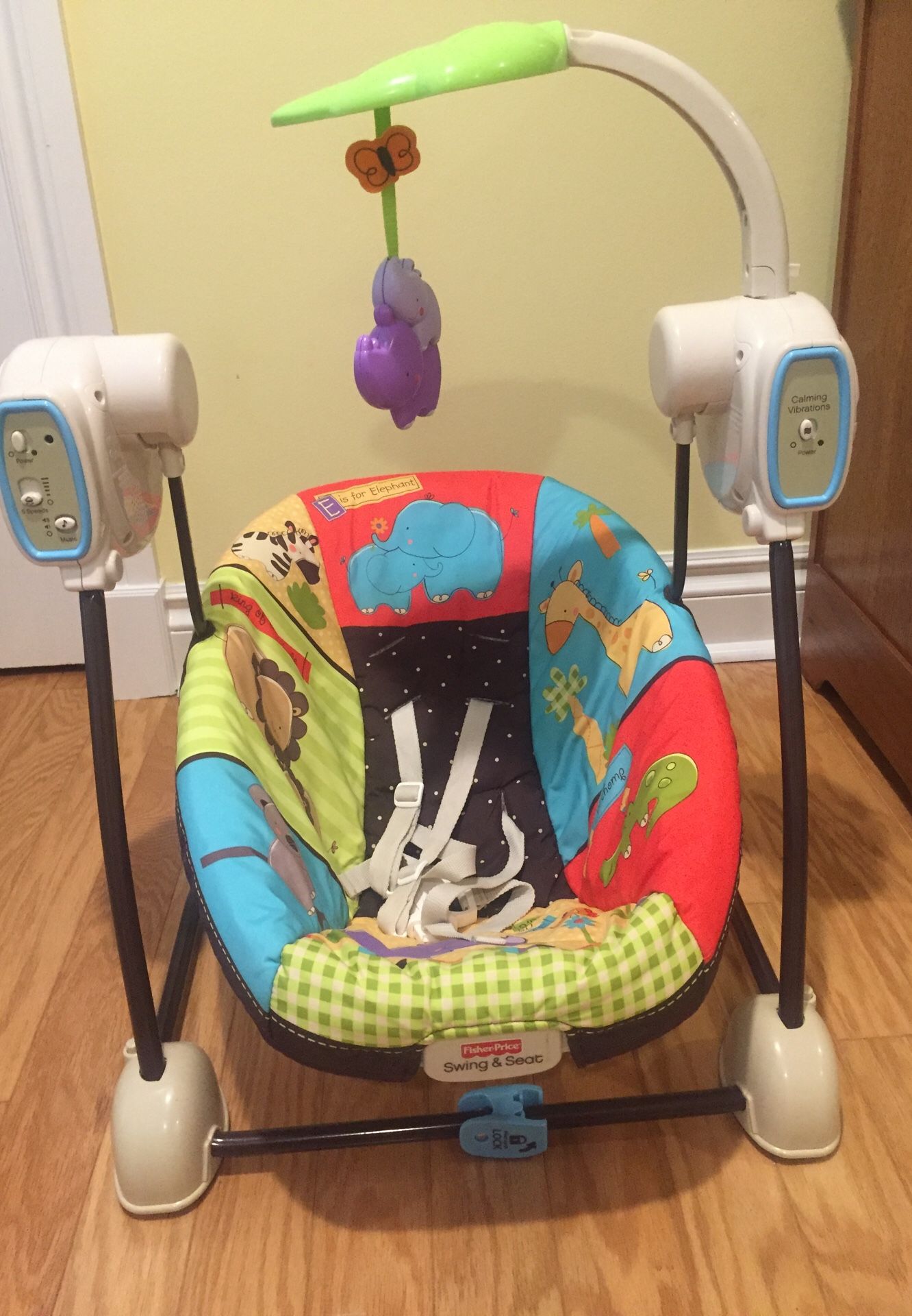 Fisher Price Baby swing and seat