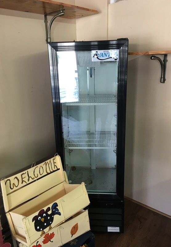 Refrigerator cooler