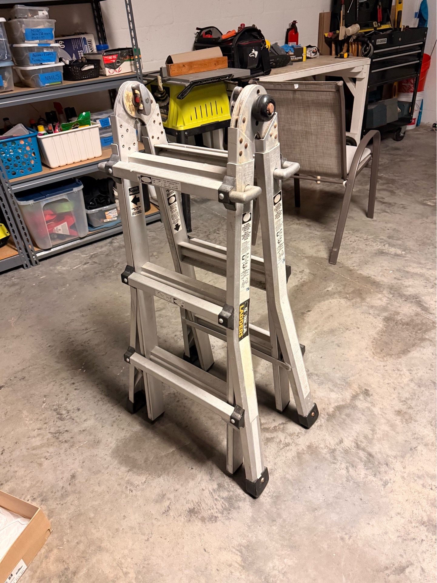 Gorilla Ladder Model AL-13 Multi-Position Aluminum Ladder – Excellent Condition