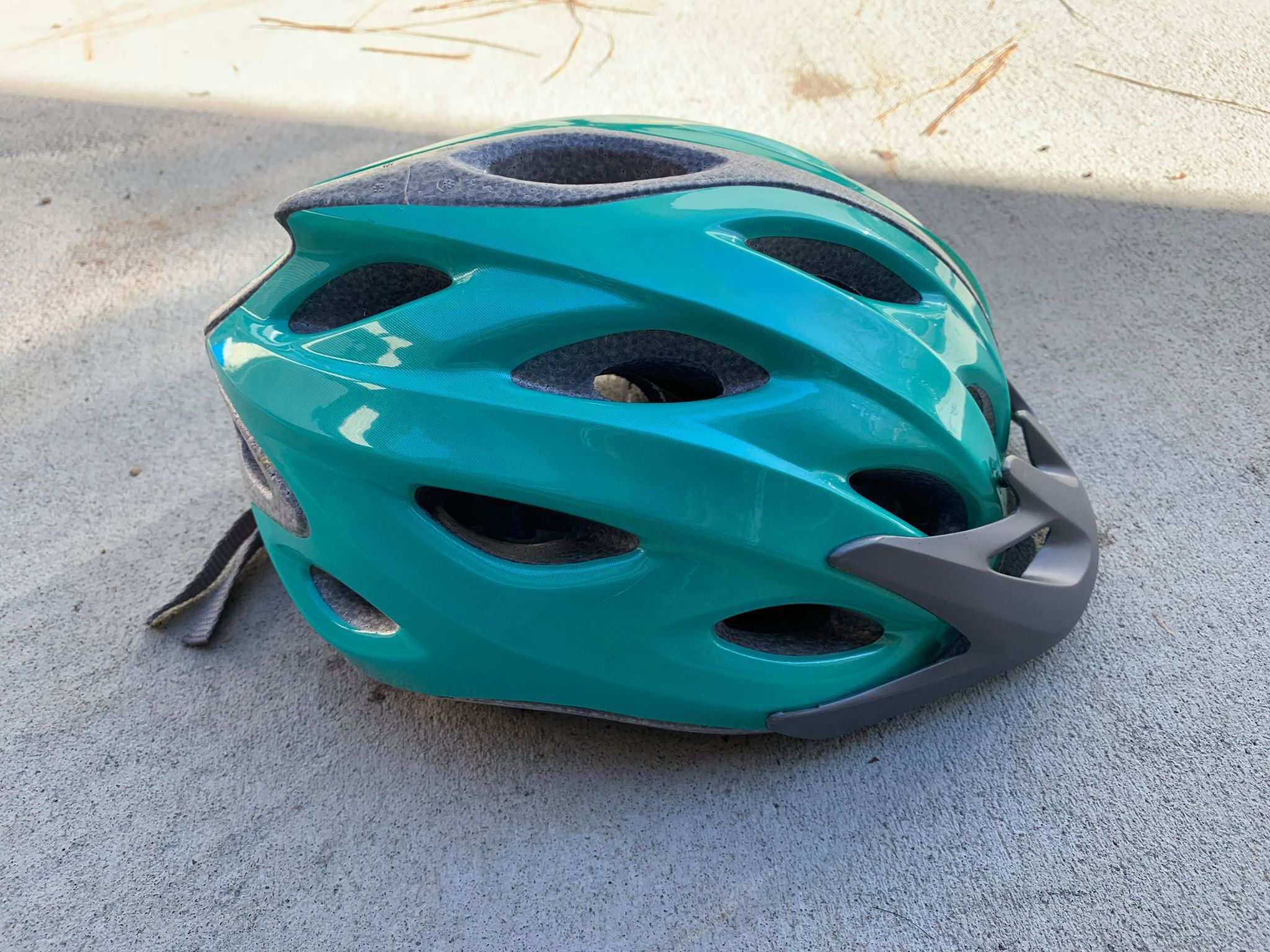 Bell Adult M/L Helmet