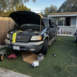 Ford Expedition Part Out