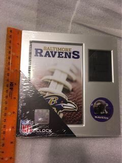 Ravens Desk Clock 