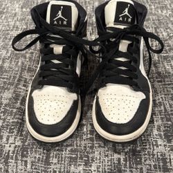 Air Jordan size 6