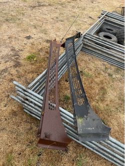 67-72 cowl panel
