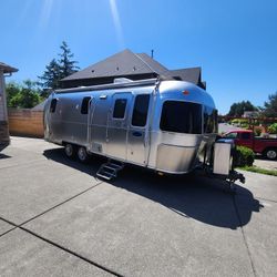 Airstream 2001 Excella 25ft 
