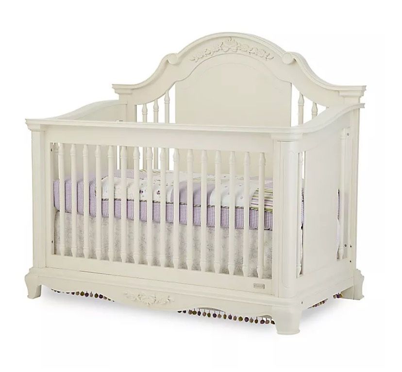 Bassettbaby® Premier Addison 4-in-1 Convertible Crib in Pearl White