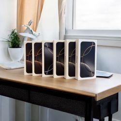 AP7 Apple iPhone 16 Pro Max 256gb unlocked new sealed 