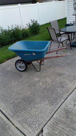 Jackson  blue wheelbarrow
