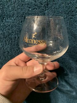 Hennessy Glass