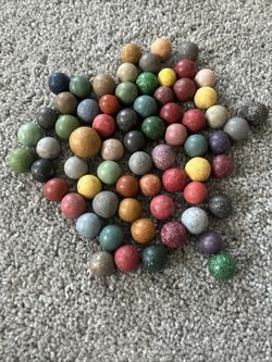 Clay Marbles Antique Handmade Varying Sizing One Large 1.5 Shooter 67 Pieces