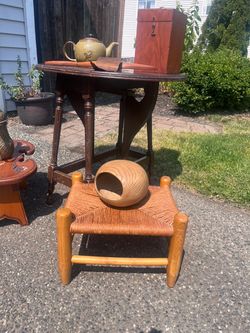 Nut cache bowl