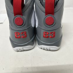 Sneaker Air Jordan 9 retro #45192